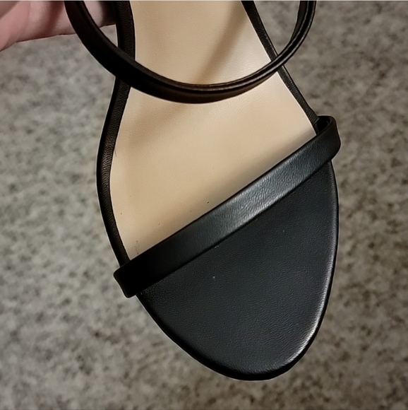 Black Heel Sandal - Call it Spring - Size 8 - Picture 10 of 10
